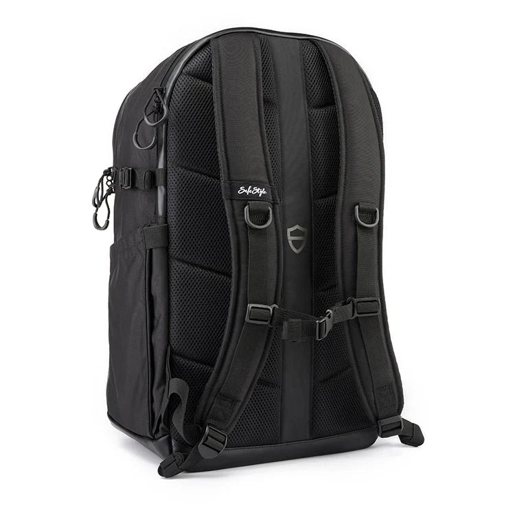 30L Backpack Black