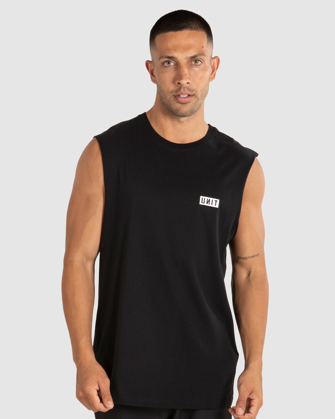 MENS SINGLETS - CASE