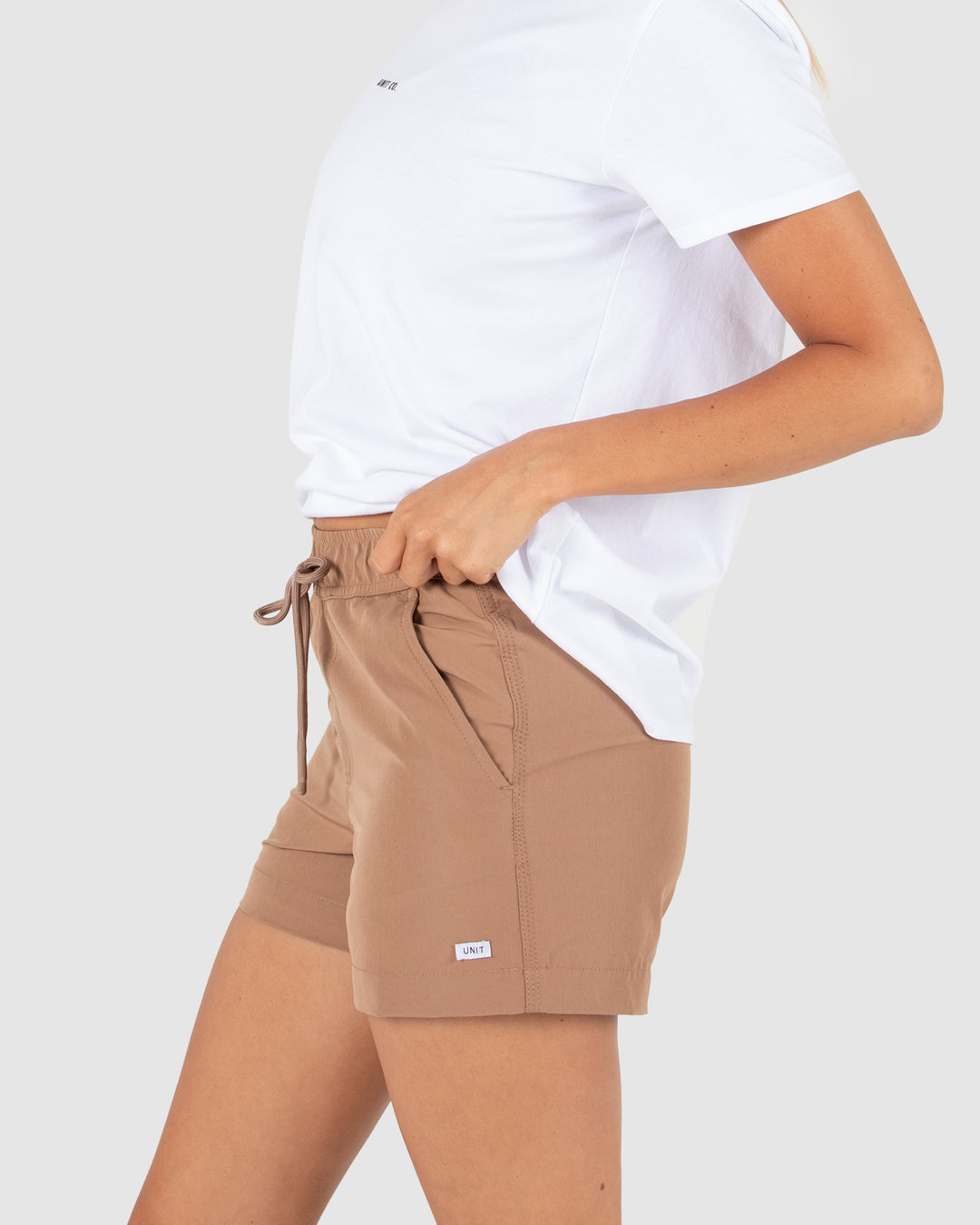 LADIES SHORTS - STRIDE