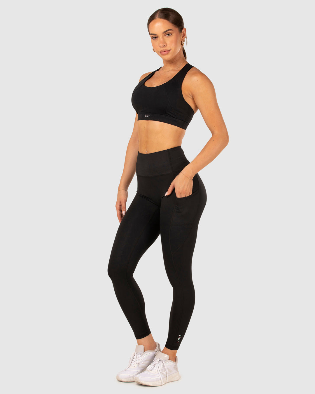 LADIES SPORTS BRAS - ENERGY CROSS