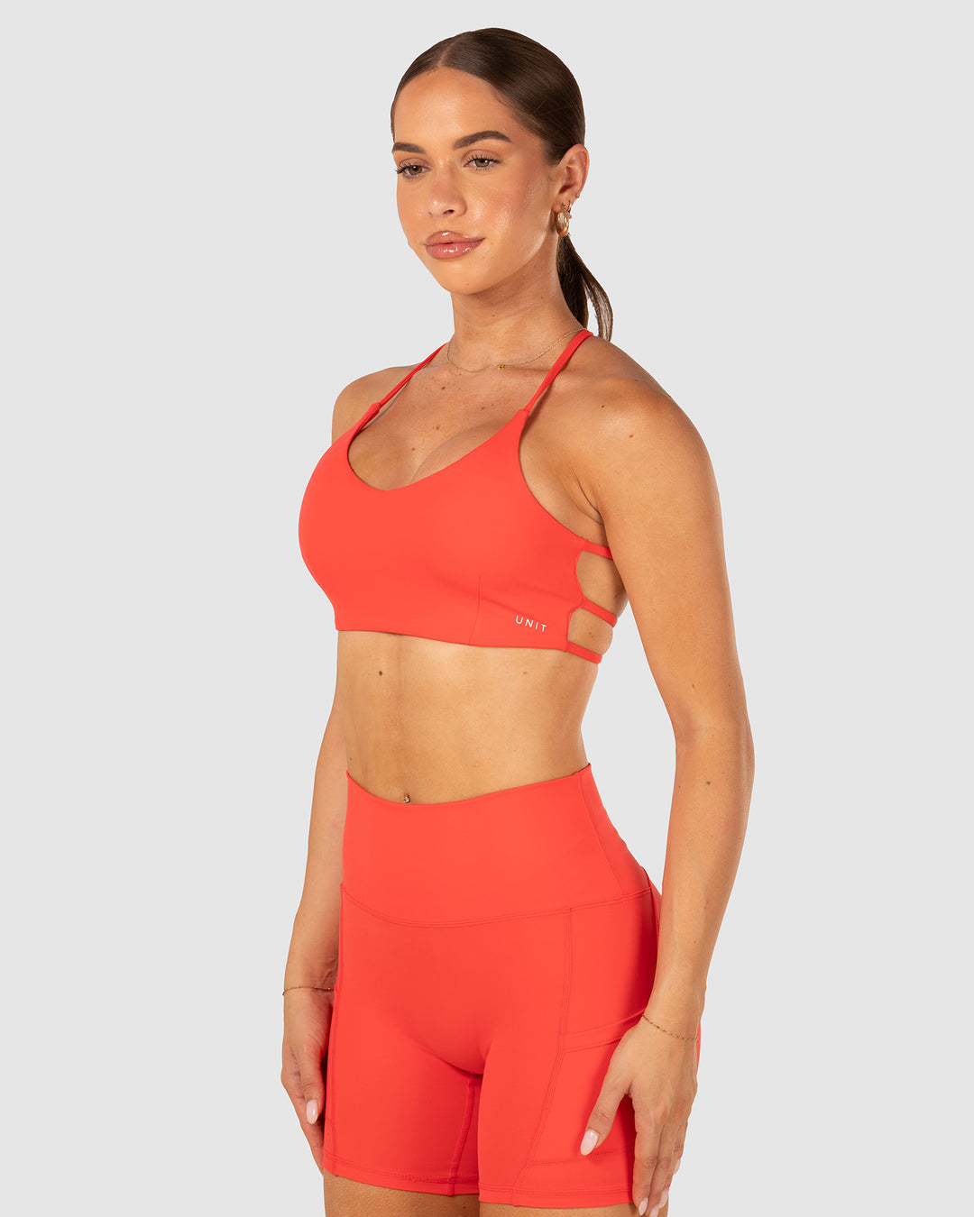 LADIES SPORTS BRAS - FLOW STRAP