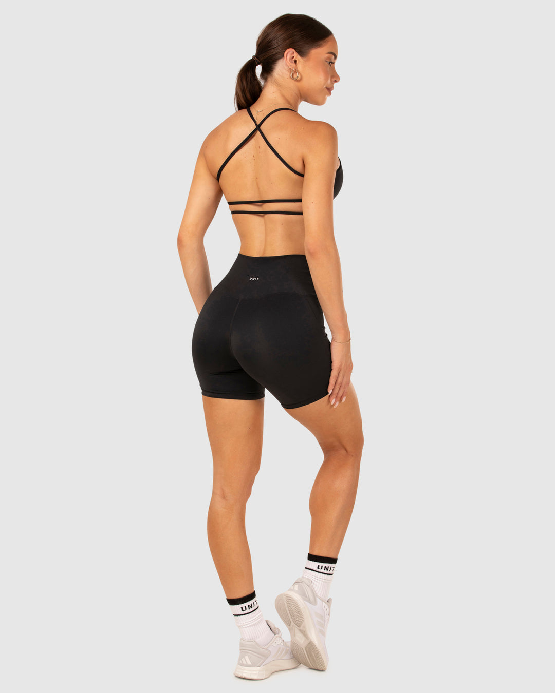 LADIES SPORTS BRAS - FLOW STRAP