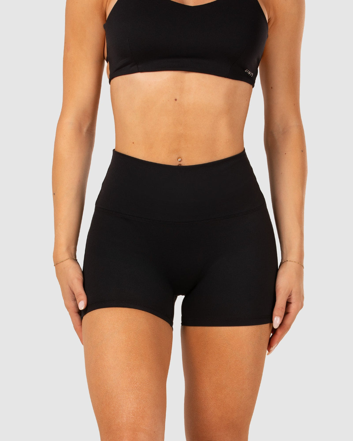 LADIES SHORTS - FLOW MINI SHORT
