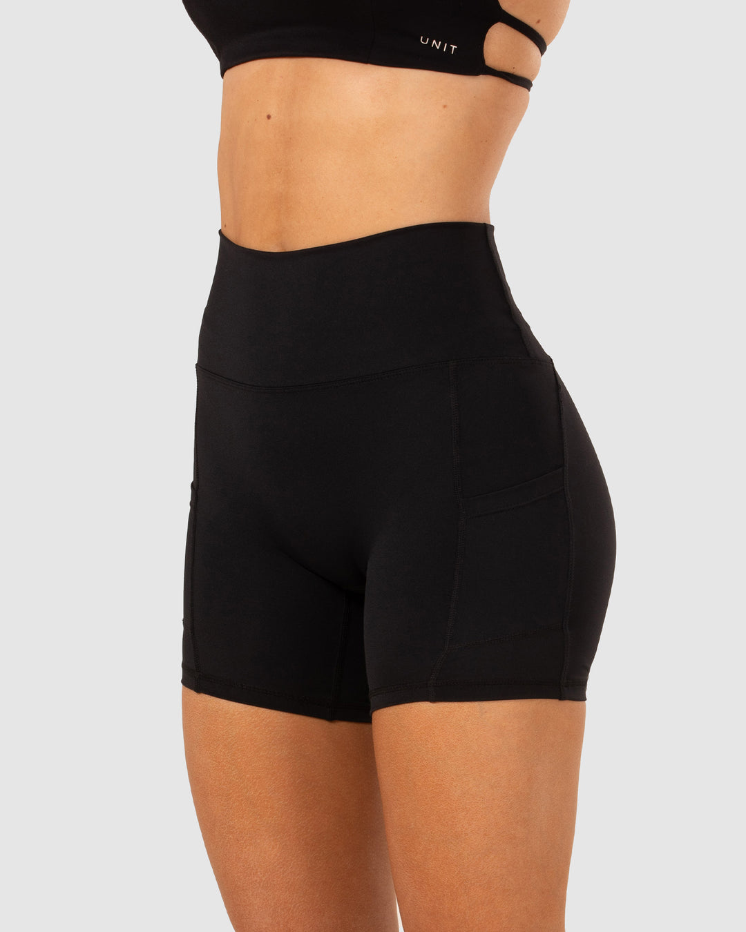 LADIES SHORTS - FLOW
